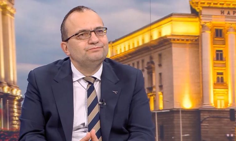 Мартин Димитров: Удължителният закон за бюджета позволява да има увеличение на заплатите с 5%