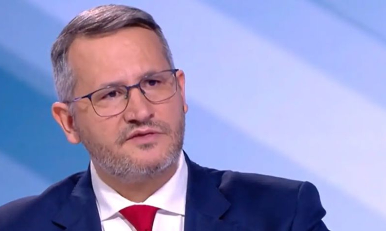 Министър Христанов смени директорите на три държавни горски предприятия