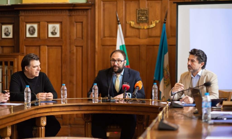 Световни звезди и премиери под небето очакват публиката на OPERA OPEN 2026