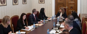 Президентът Йотова обсъди с НАП и КЗП контрола върху ръста на цените предвид Великденските празници