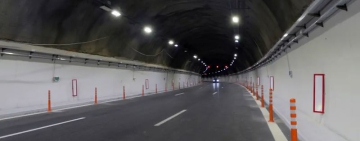 АПИ: Шофьор на камион умишлено спря в тръбата за София на тунел „Витиня“ на „Хемус“ и затрудни движението