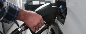 Над 210 000 души ще получат подкрепа от 20 евро заради ръста в цените на горивата през март