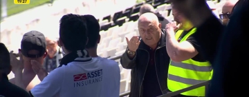 Огромен скандал! Венци Стефанов слезе при агитката на Славия и се закани на ултрасите (ВИДЕО)