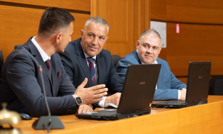 „Независими за Пловдив" алармират за риск от прекъсване на „Топъл обяд“