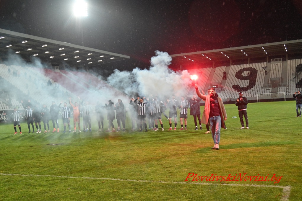 Локо Пловдив куфее след класирането за финала (ВИДЕО)