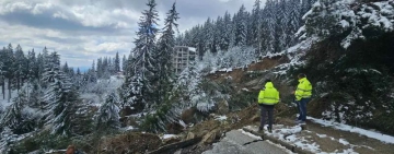Търсят решение за изграждане на временен път в района на пропадналия участък между Пампорово и Смолян