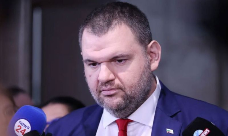 Прокуратурата е прекратила разследването за доходите на Делян Пеевски