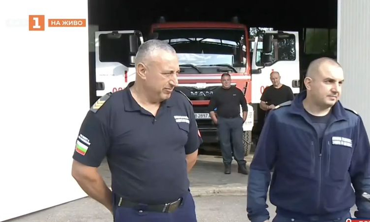 След адската катастрофа на „Челопешко шосе“: Ето ги пожарникарите спасили човешки животи