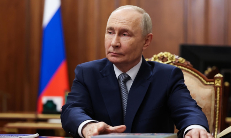 Путин цака Г-7 с двудневна среща на върха с АСЕАН