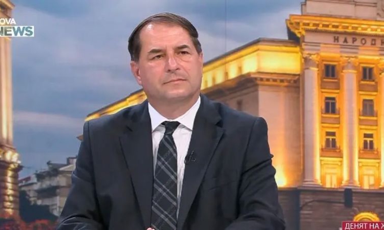 Борислав Цеков за промените в ИК: Между Бай Ганьо и Илон Мъск, който казва, че машинният вот е опасен, аз избирам да се доверя на Мъск