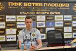 Генчев избра кой ще води атаката срещу Локомотив Пд