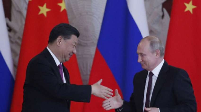 Си Дзинпин: Китай се застъпва за мир и диалог за Украйна