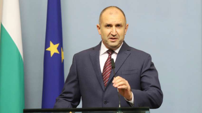 Румен Радев обяви имената на служебните министри